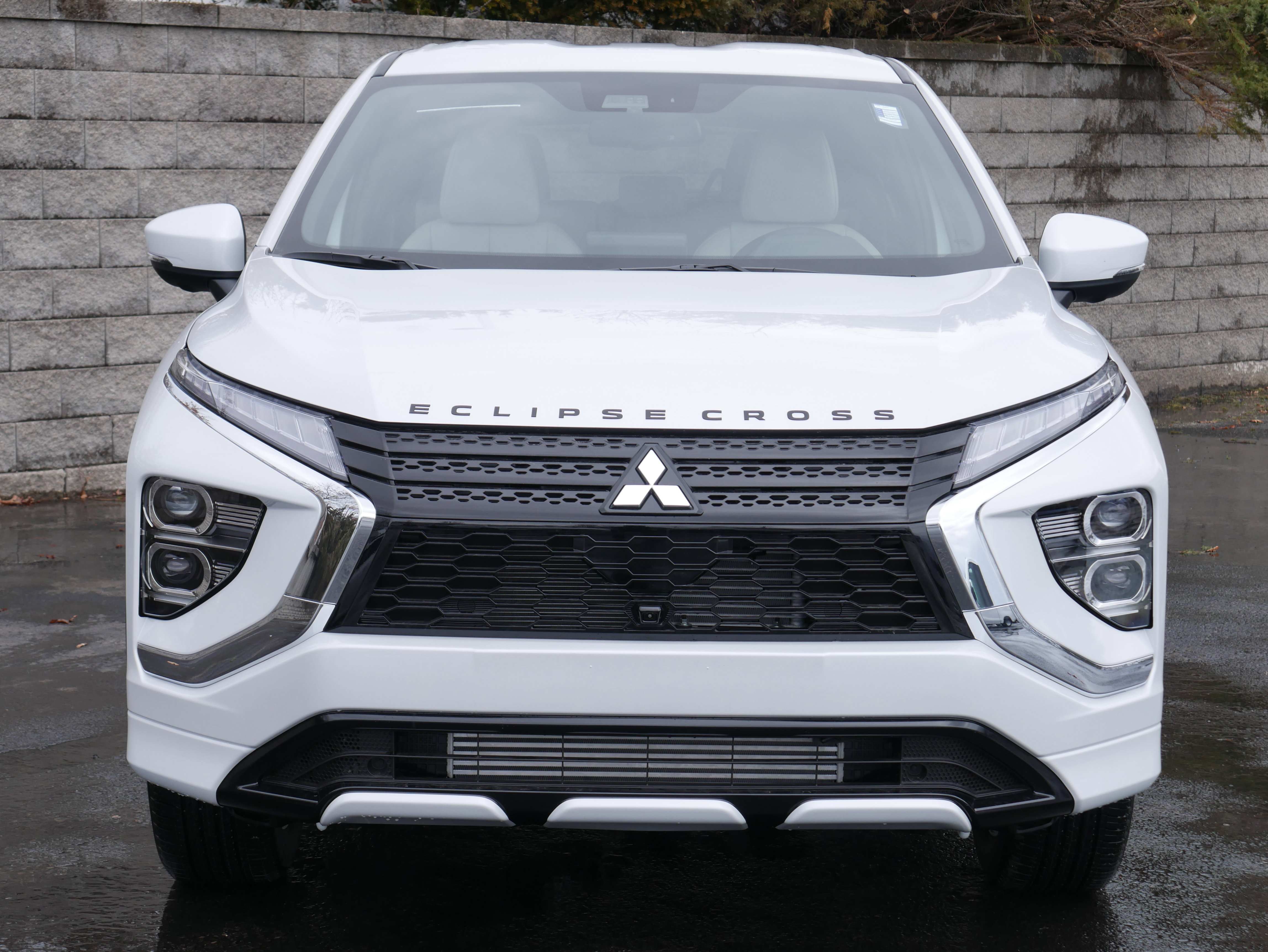 New 2026 Mitsubishi Eclipse Cross SEL image 2