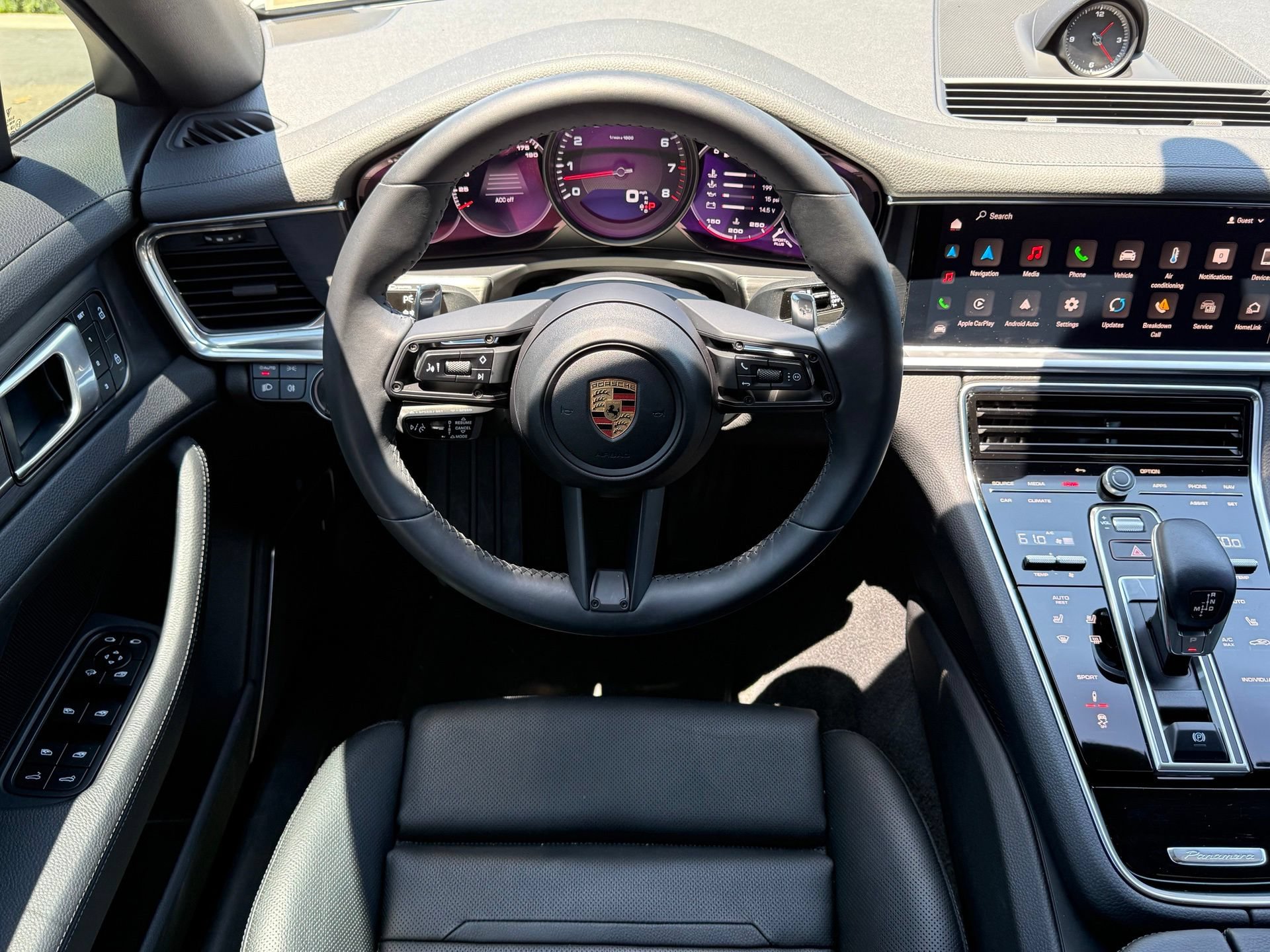 Certified 2023 Porsche Panamera Platinum Edition RWD image 14