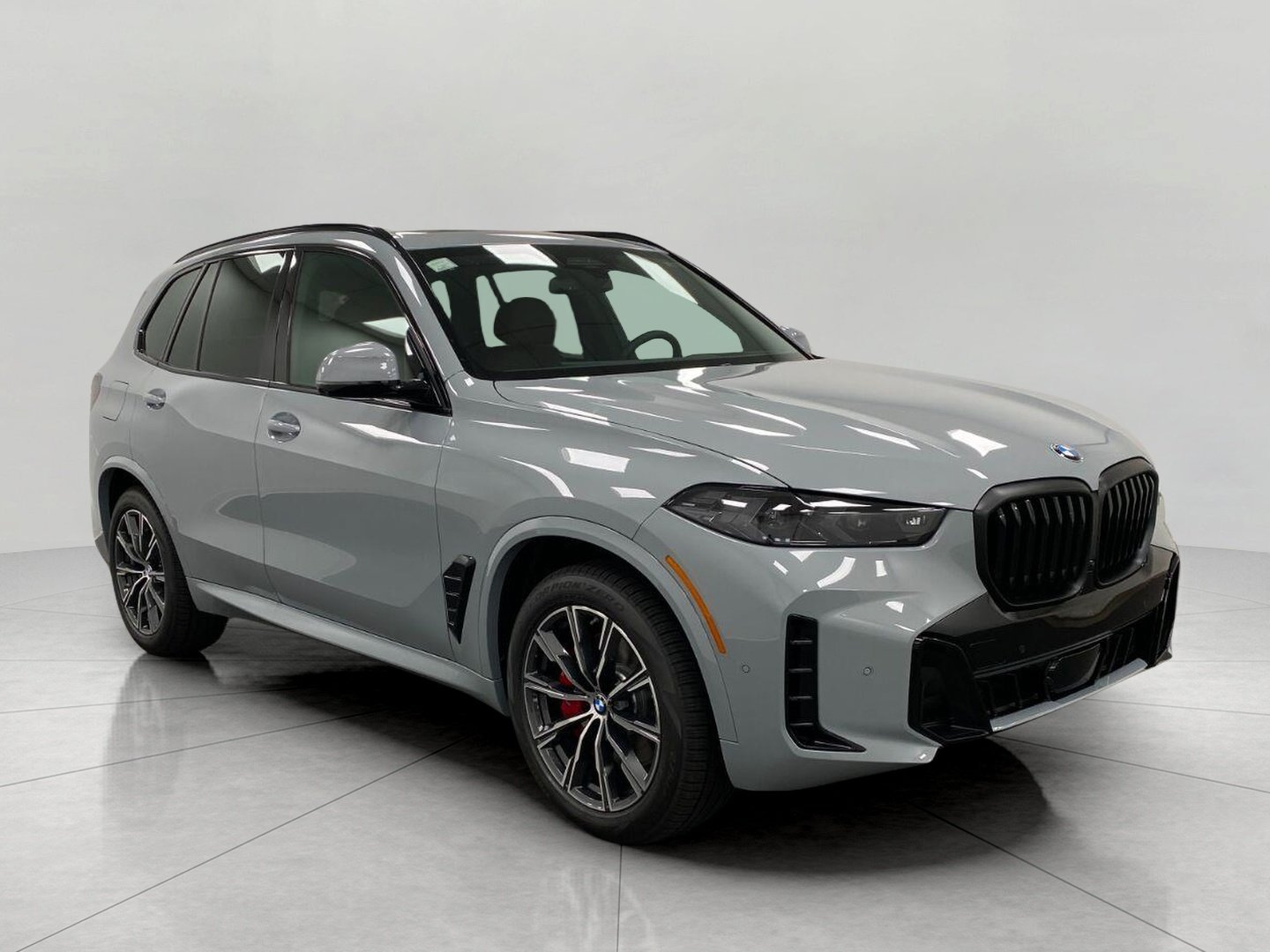 New 2026 BMW X5 xDrive40i w/ M Sport Package
