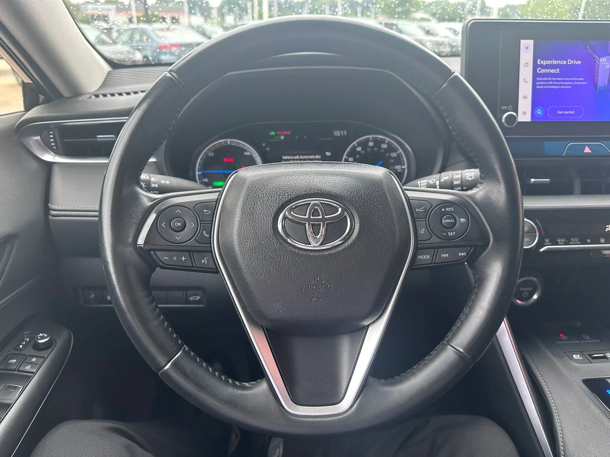 Used 2024 Toyota Venza LE AWD/4WD image 16