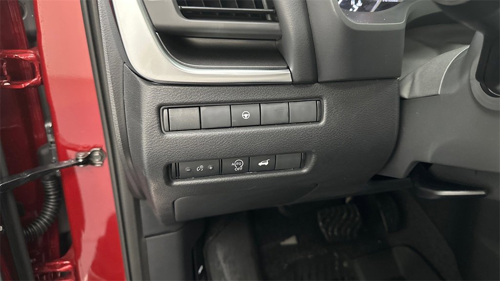 New 2026 Nissan Rogue SV image 24