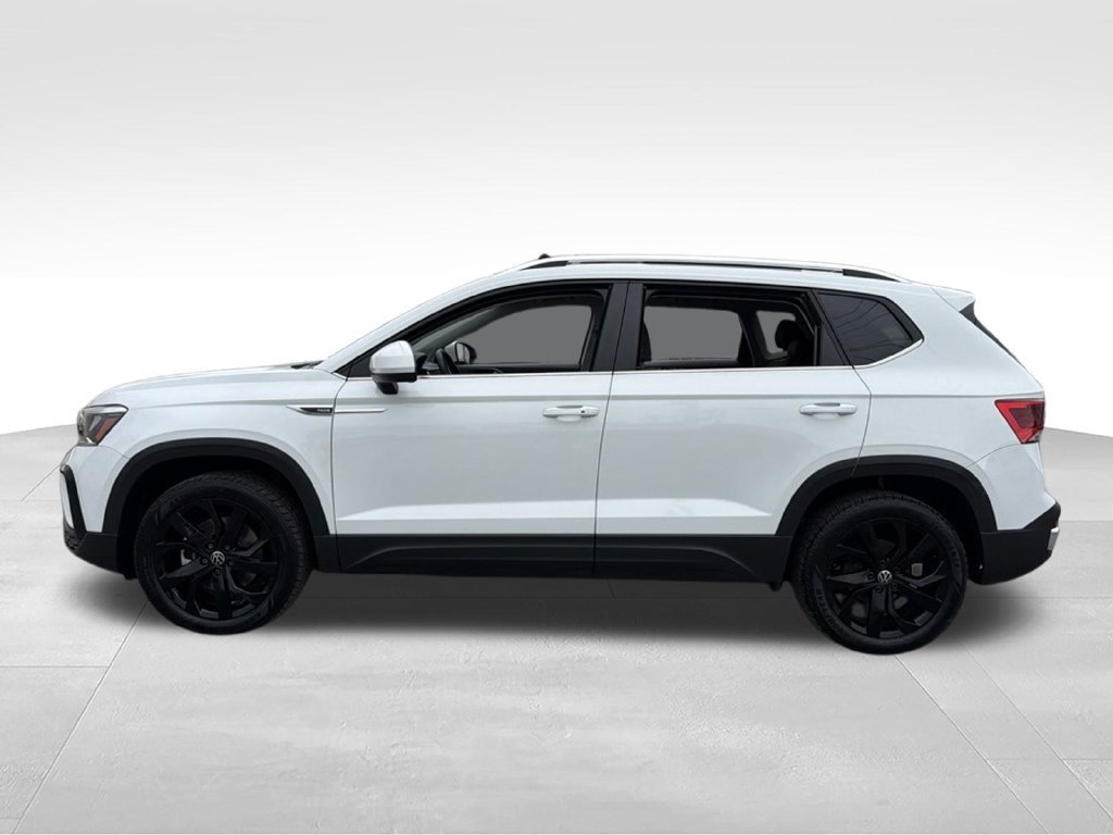 Used 2024 Volkswagen Taos SE FWD image 5