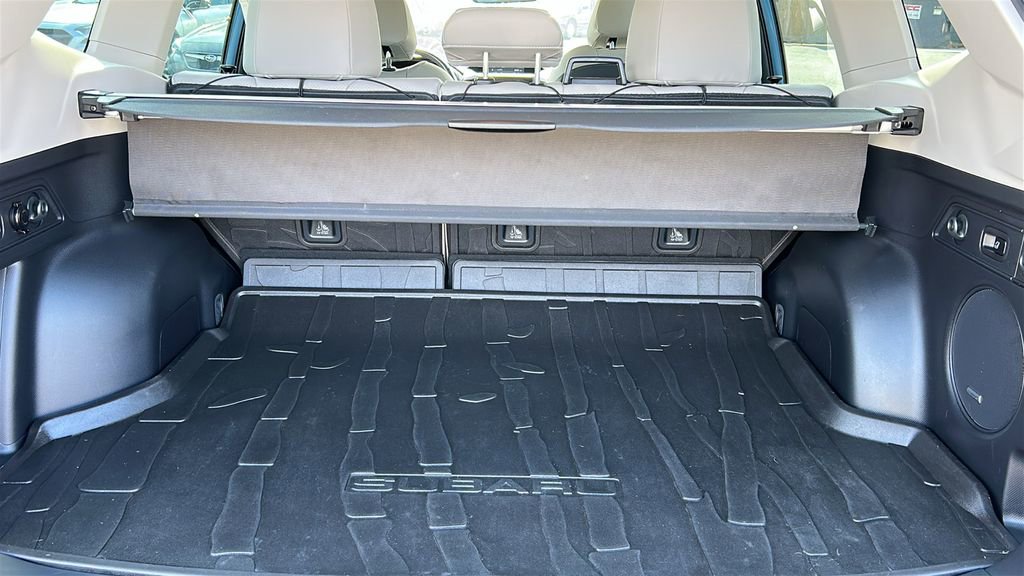 Certified 2023 Subaru Forester Limited image 25