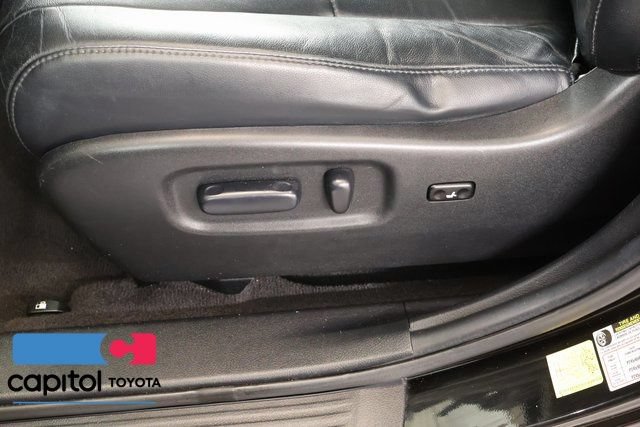 Used 2013 Toyota Highlander SE AWD/4WD image 12