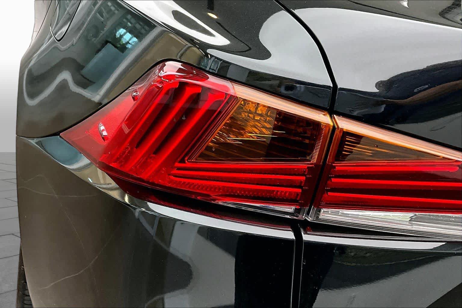 Used 2019 Lexus IS 300 w/ Navigation Package RWD image 28