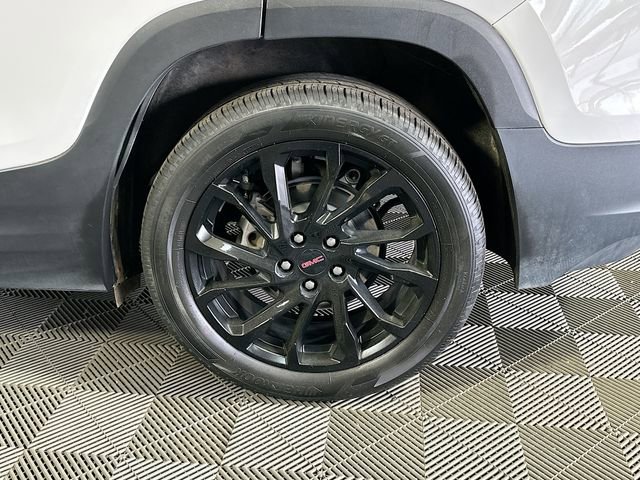 Used 2023 GMC Terrain SLE w/ Driver Convenience Package image 29
