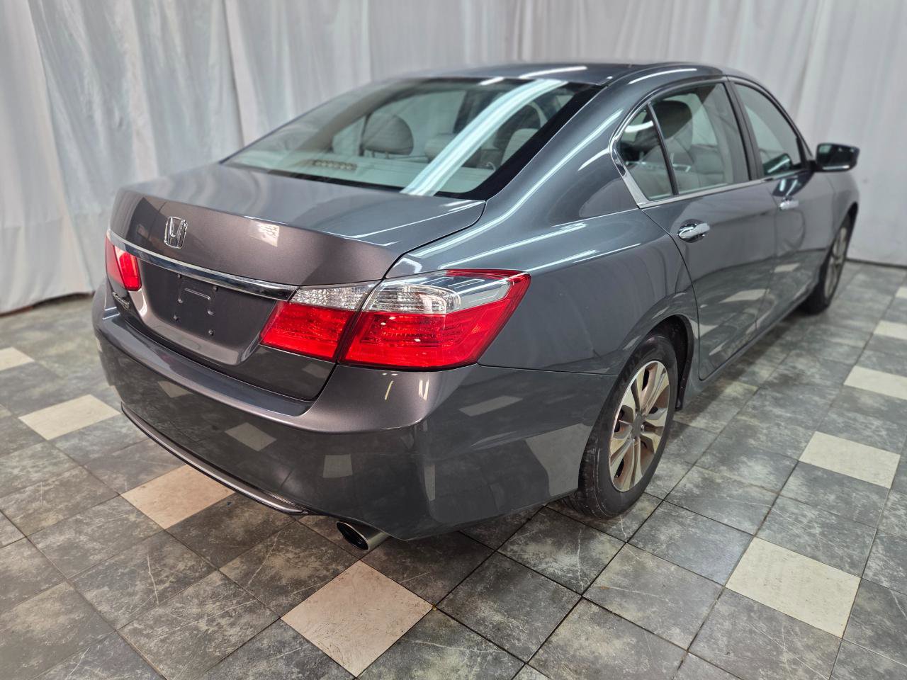 Used 2015 Honda Accord LX image 6