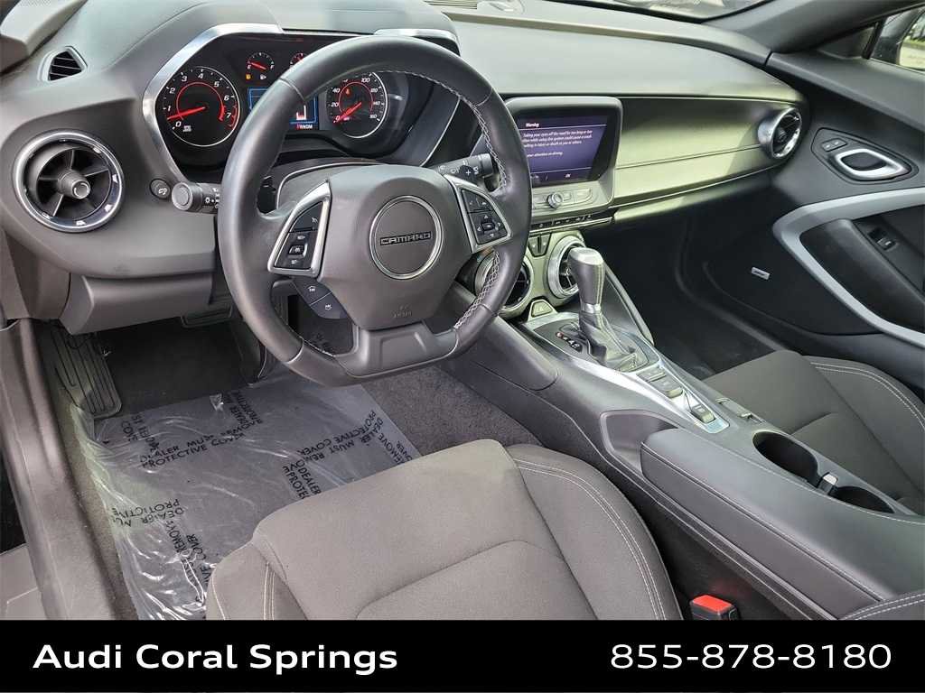 Used 2022 Chevrolet Camaro LT w/ Technology Package image 18