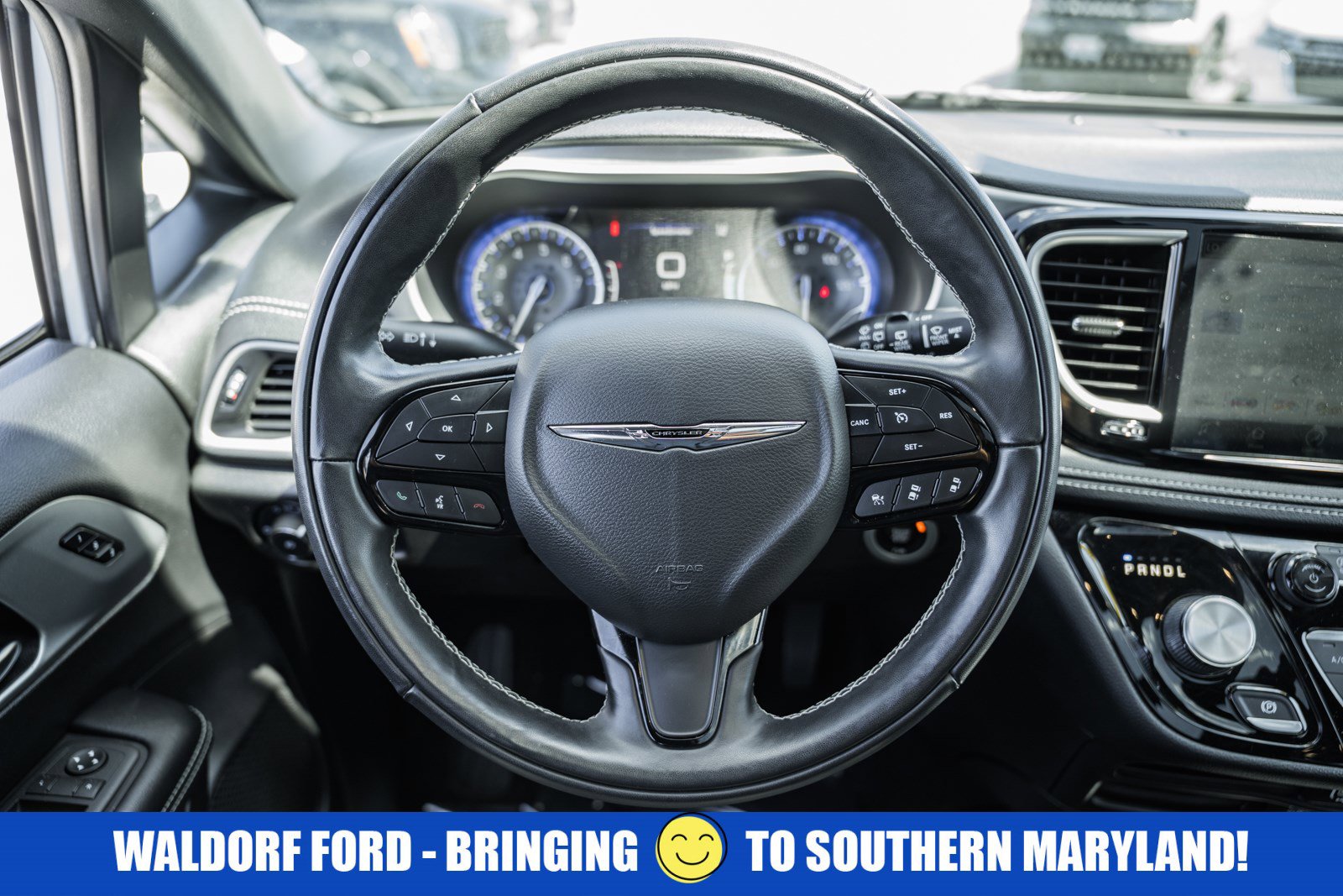Used 2022 Chrysler Pacifica Touring-L w/ S Appearance Package AWD/4WD image 62