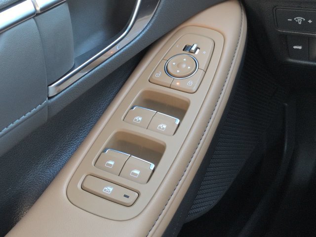 Used 2023 Hyundai Sonata Limited FWD image 24