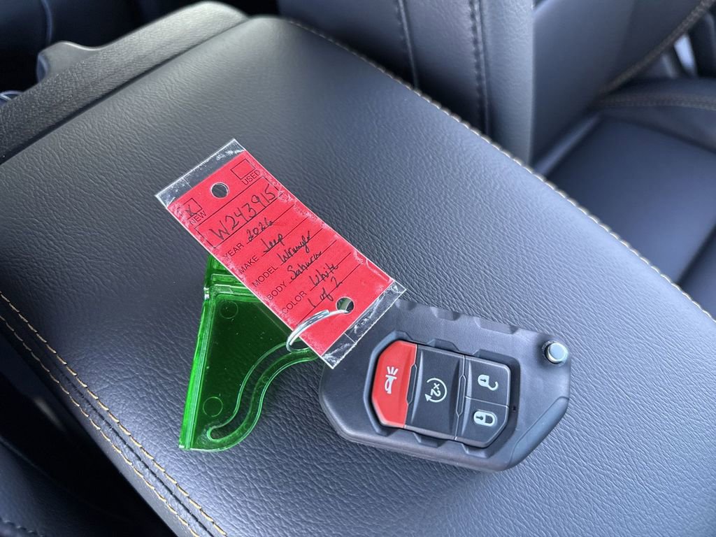 New 2026 Jeep Wrangler Sahara image 31