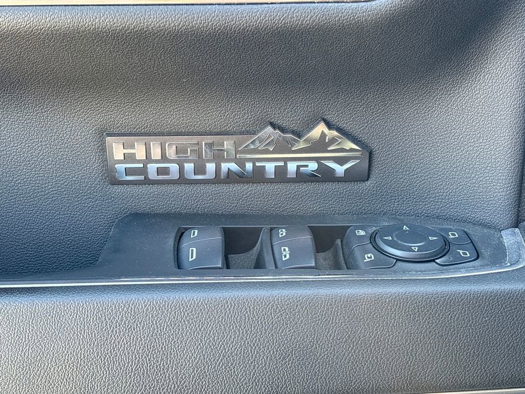 Used 2024 Chevrolet Silverado 1500 High Country w/ Midnight Edition AWD/4WD image 48