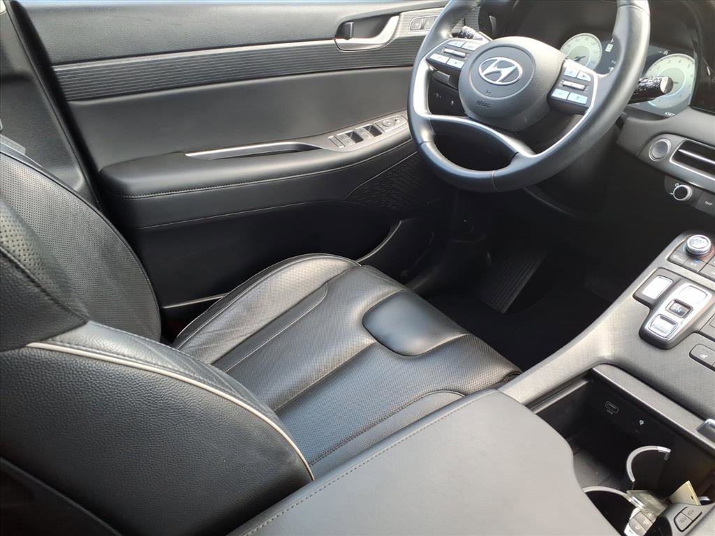Used 2023 Hyundai Palisade Limited FWD image 16