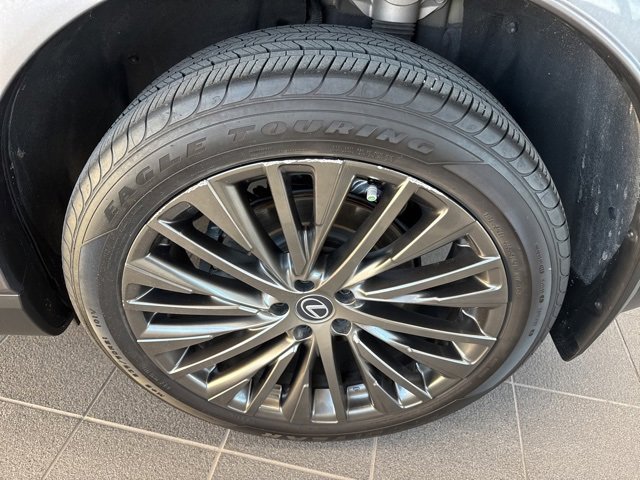 Used 2023 Lexus RX 350 AWD image 6