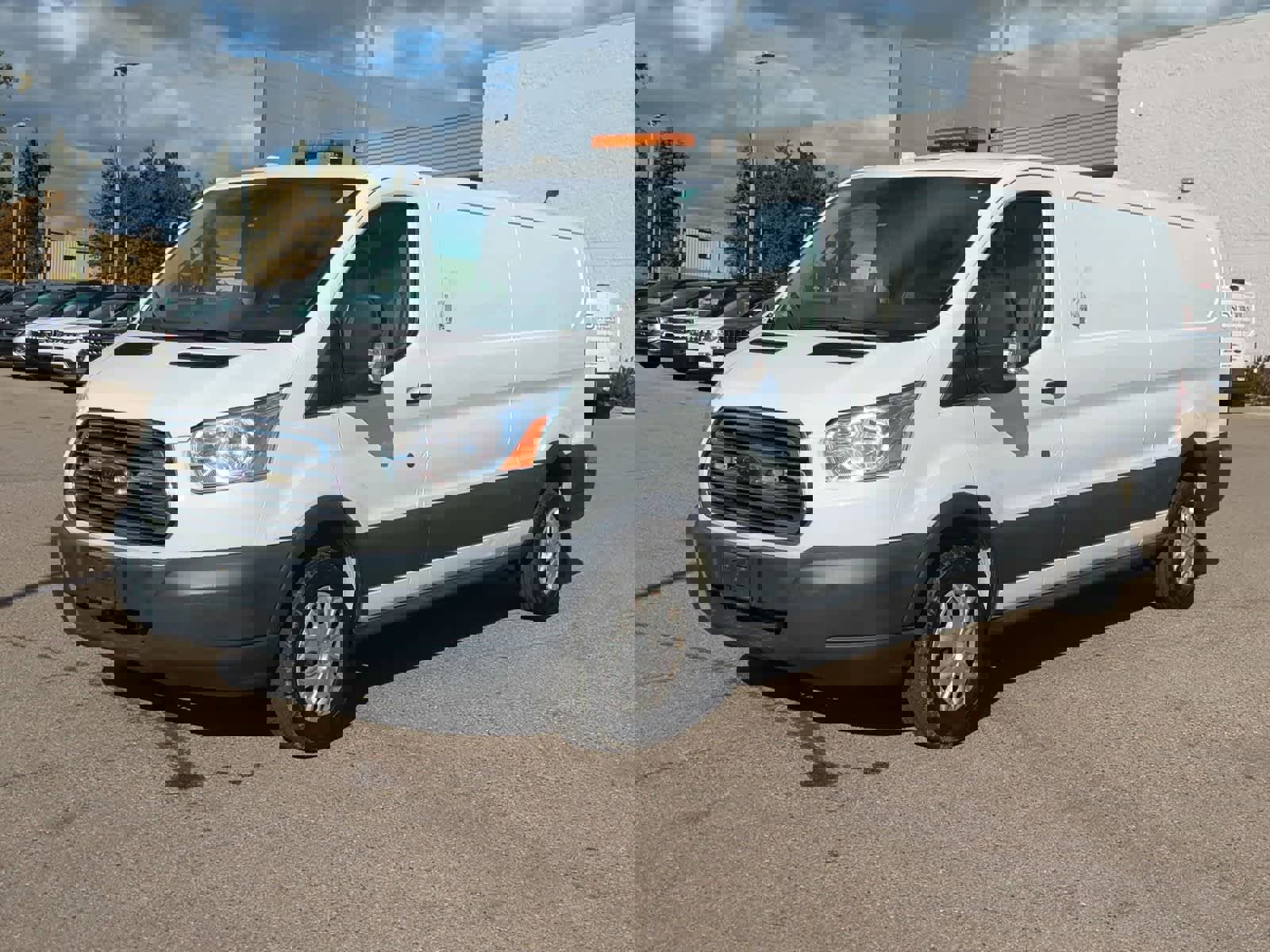 Used 2017 Ford Transit 350 148 Low Roof w/ Exterior Upgrade Package image 4