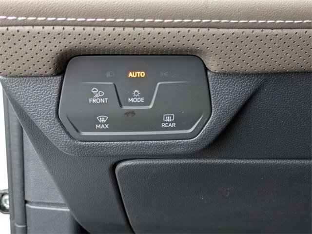 Used 2024 Volkswagen Atlas SEL image 13