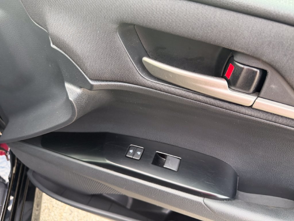 Used 2025 Toyota Camry LE FWD image 46