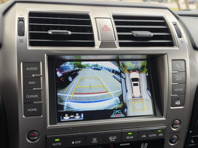 Used 2021 Lexus GX 460 Luxury w/ Accessory Package image 17