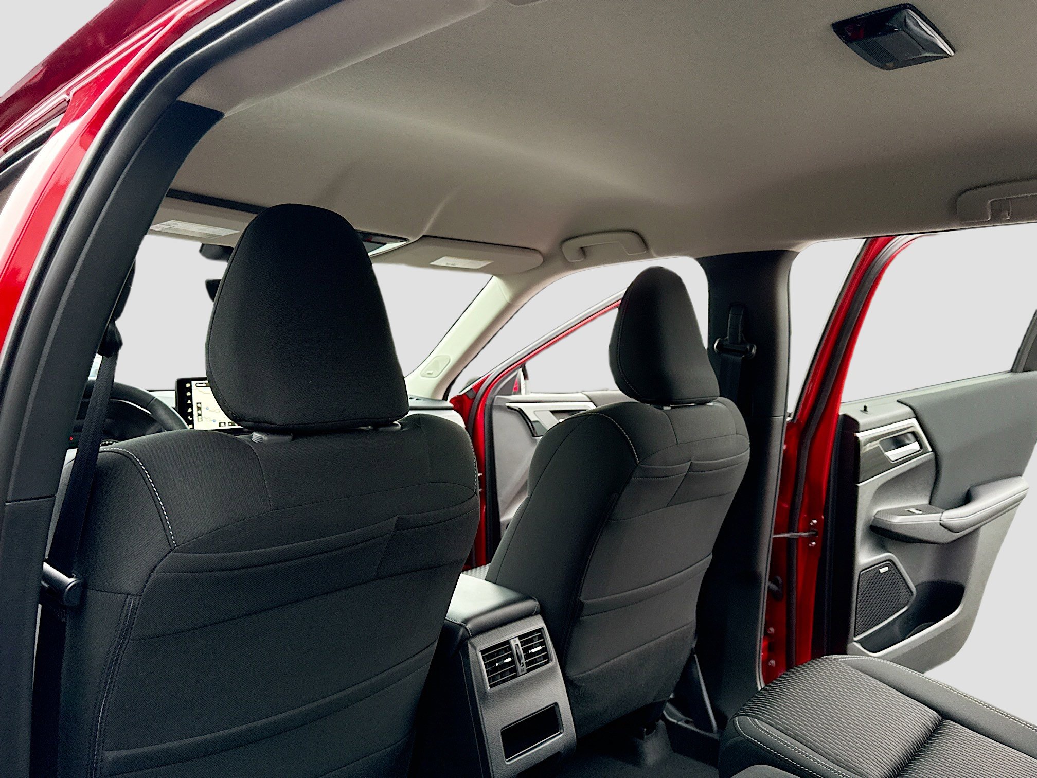 New 2026 Mitsubishi Outlander ES image 6