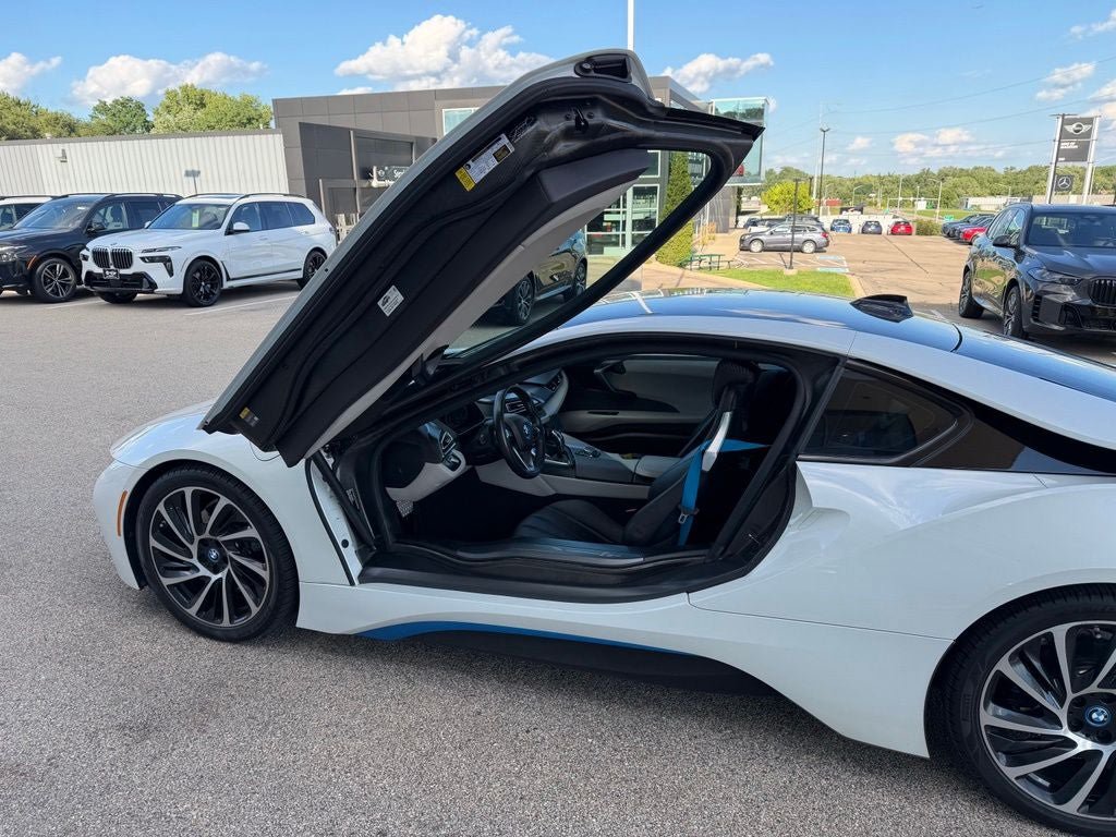Used 2016 BMW i8 AWD/4WD image 12