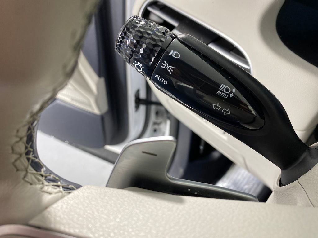 Used 2024 Hyundai Palisade Calligraphy image 18