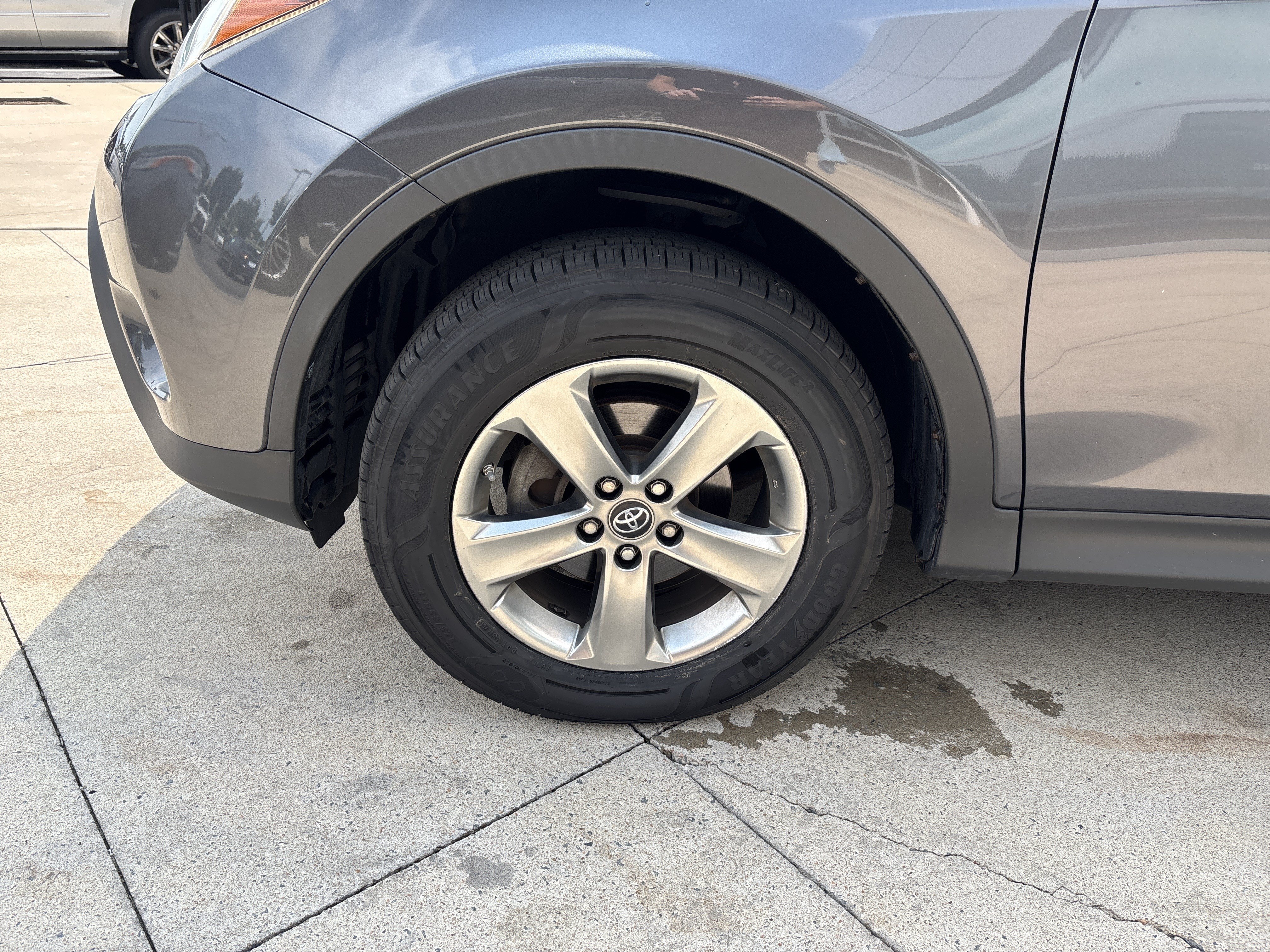 Used 2015 Toyota RAV4 XLE FWD image 33