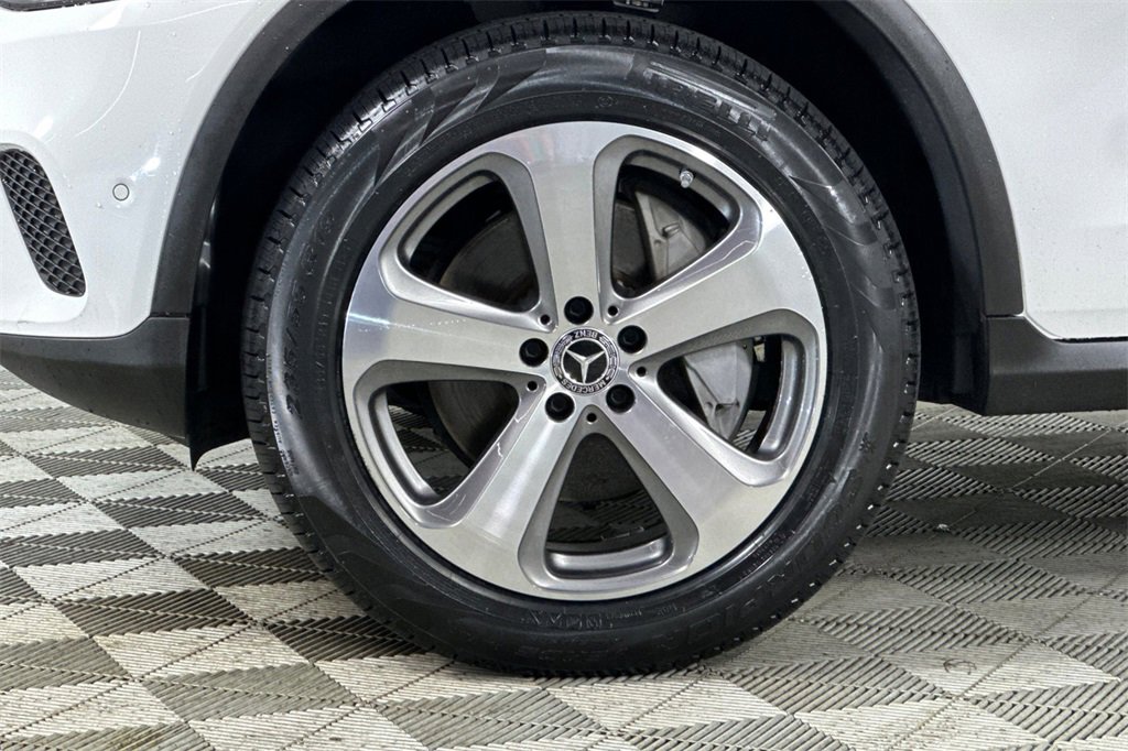 Certified 2022 Mercedes-Benz GLC 300 4MATIC image 32