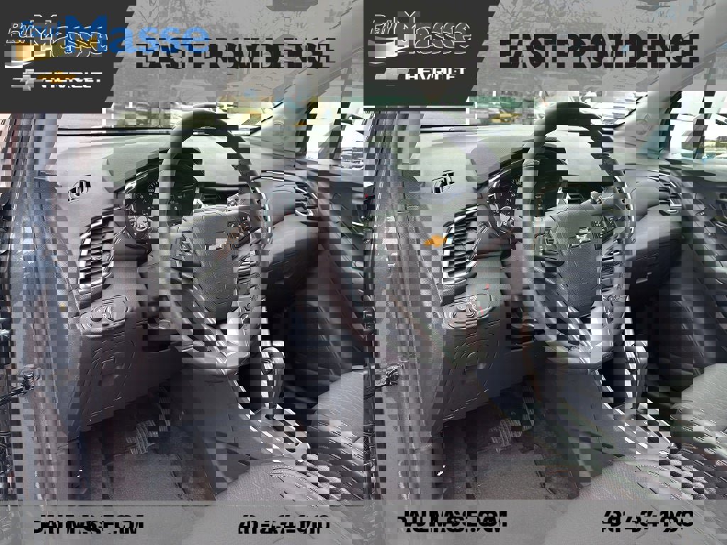 Certified 2022 Chevrolet Trax LT w/ LT Convenience Package image 14