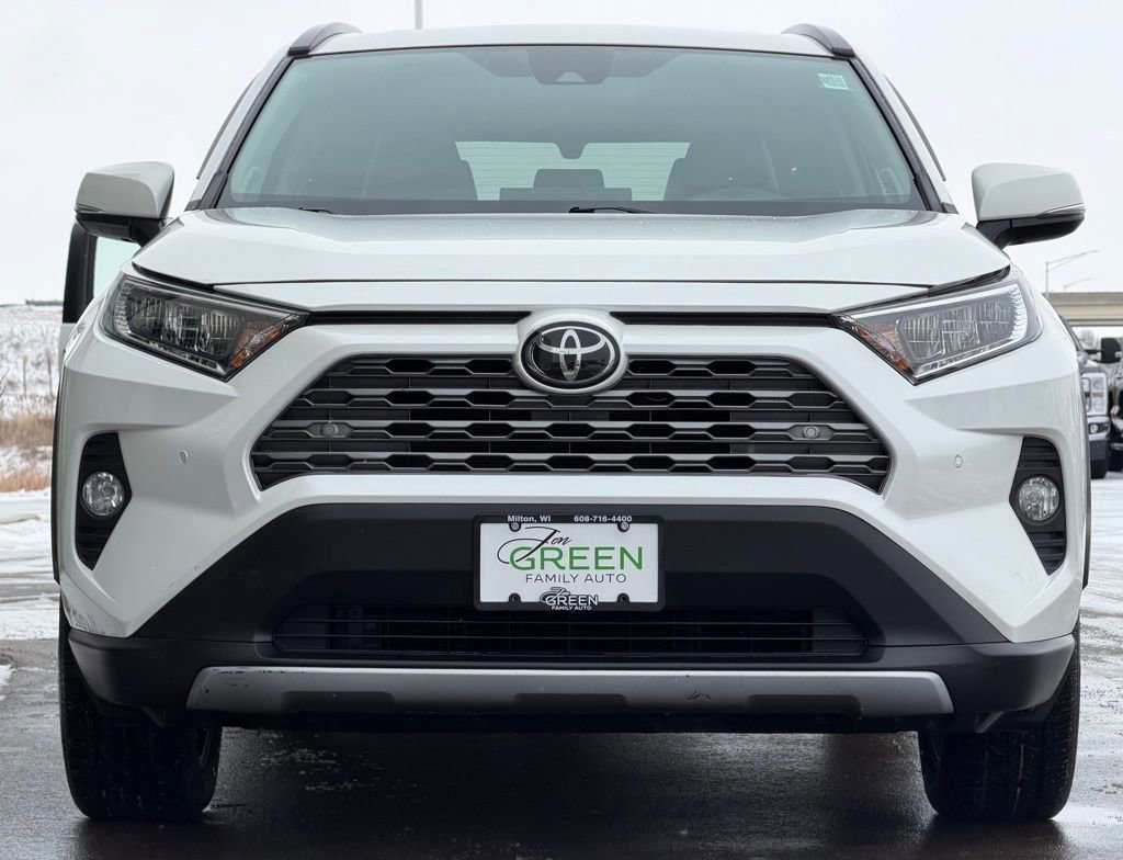 Used 2020 Toyota RAV4 Limited image 6