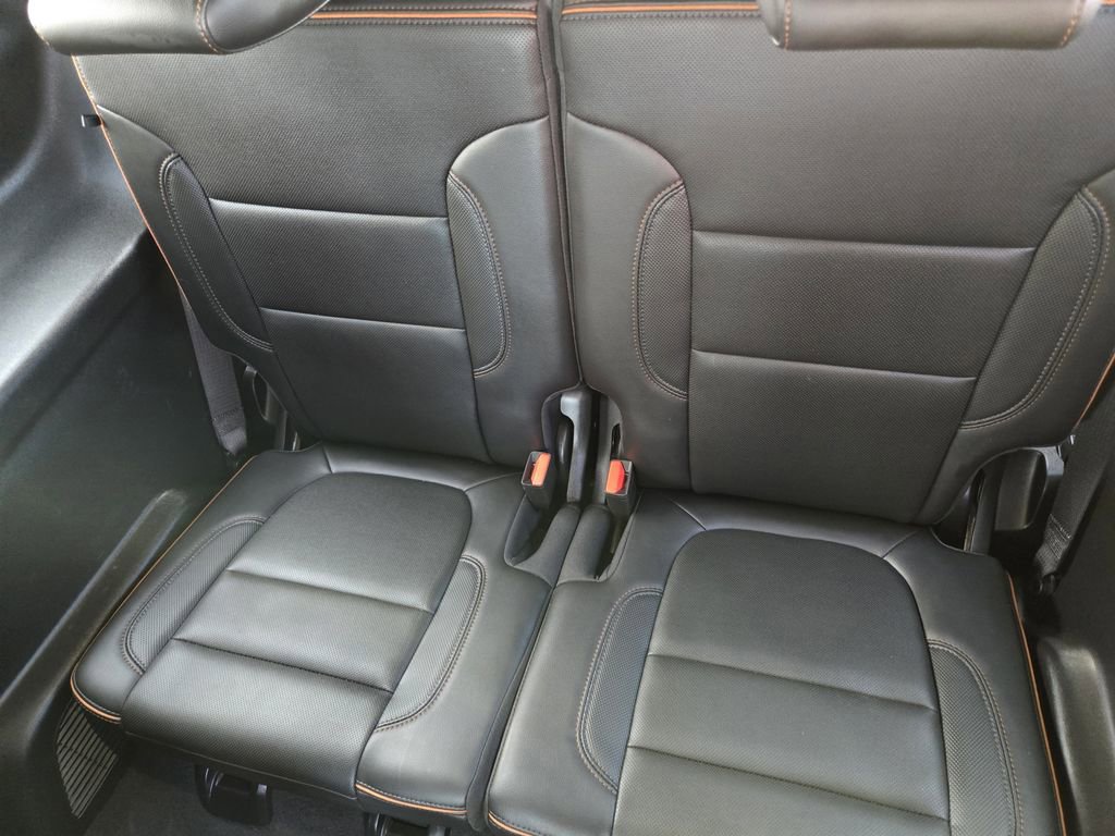 Certified 2023 GMC Acadia AT4 w/ Preferred Package image 20