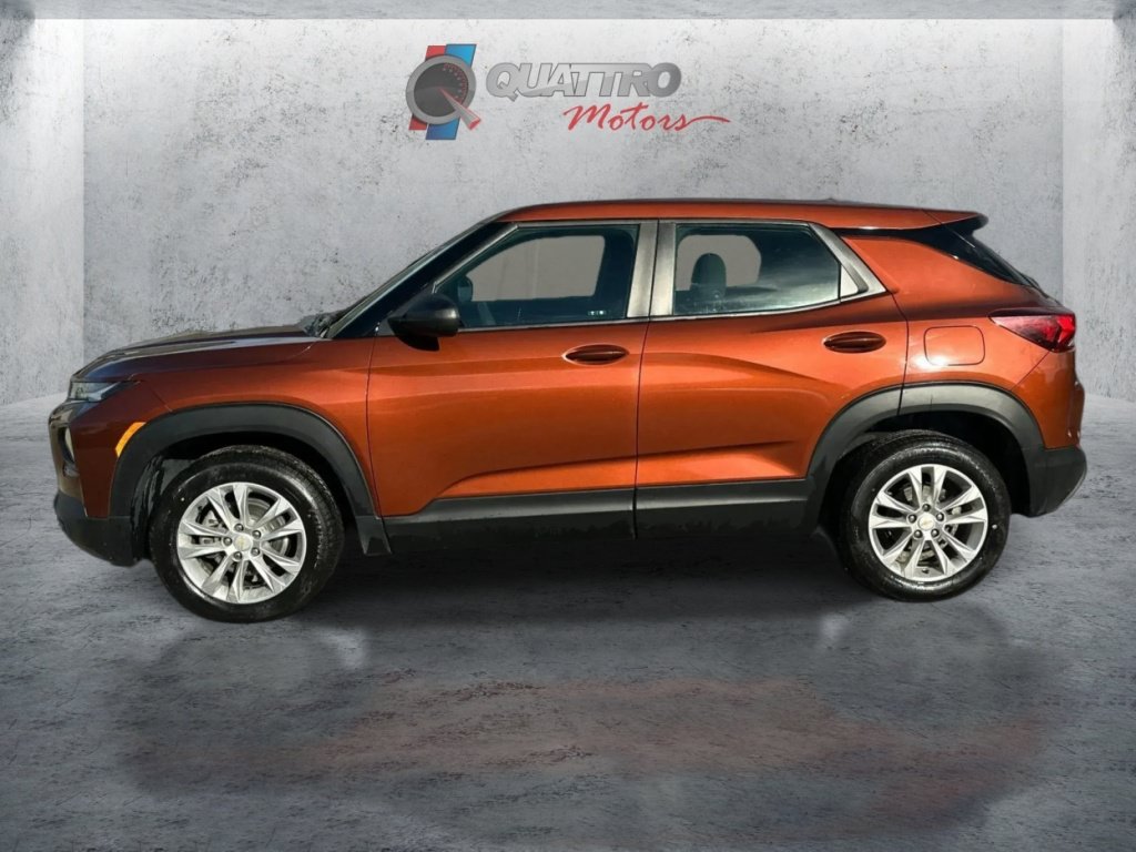 Used 2021 Chevrolet TrailBlazer LS AWD/4WD image 2