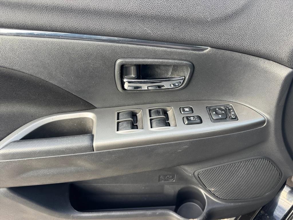 Used 2020 Mitsubishi Outlander Sport SE image 19