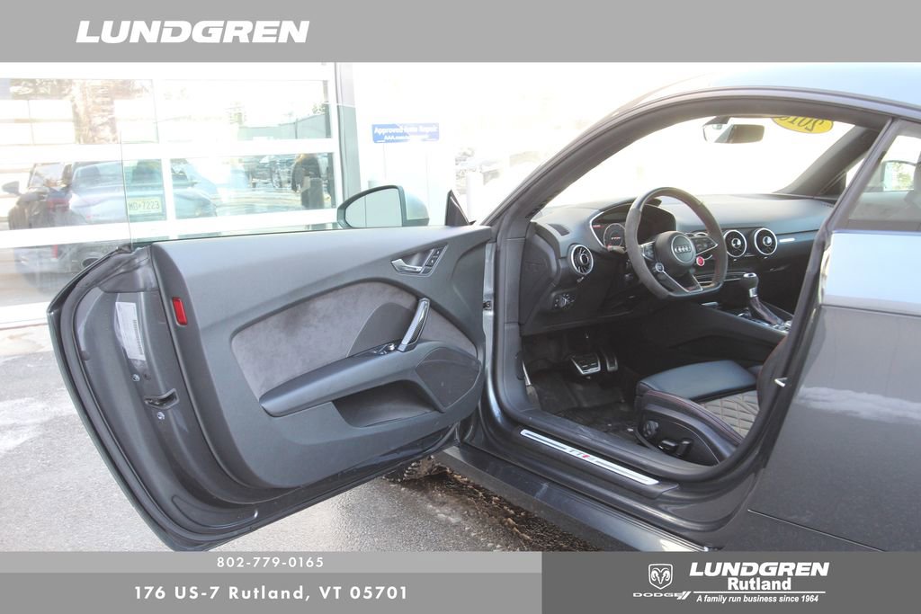Used 2018 Audi TT RS image 11