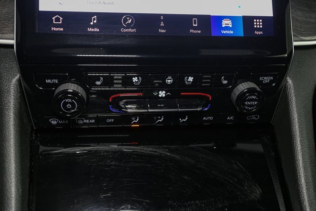 Used 2022 Jeep Grand Cherokee Limited 4xe w/ Luxury Tech Group II image 33