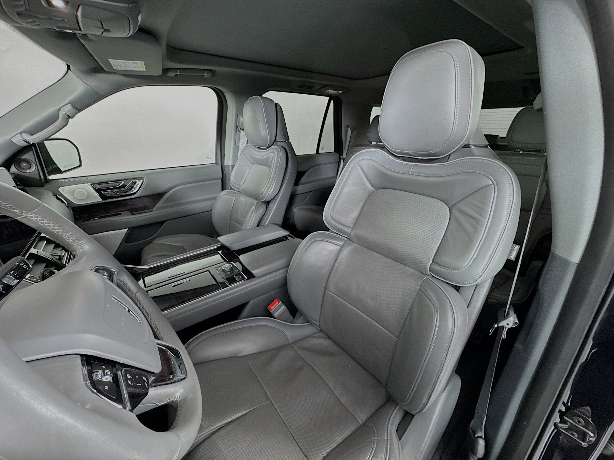 Used 2019 Lincoln Navigator Reserve w/ Cargo Package image 22