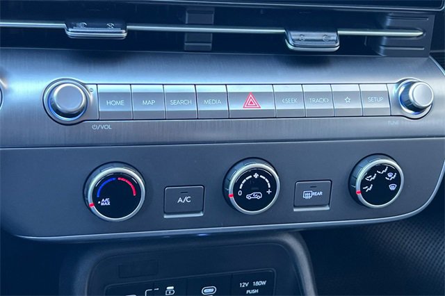 New 2026 Hyundai Kona SE image 20