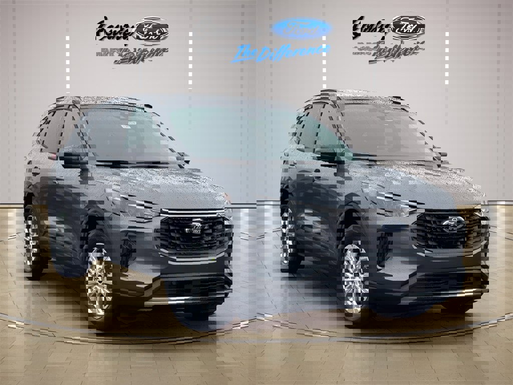 New 2025 Ford Escape Active w/ Cold Weather Package image 1