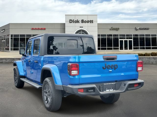 New 2026 Jeep Gladiator Sport AWD/4WD image 3