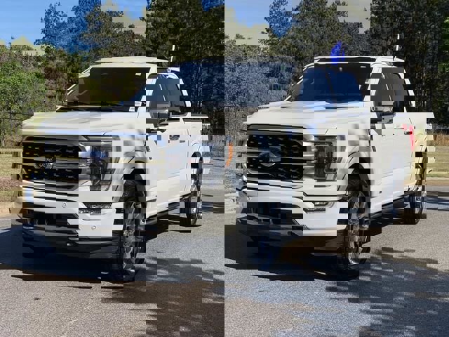 Certified 2022 Ford F150 Platinum w/ Equipment Group 701A High AWD/4WD image 8