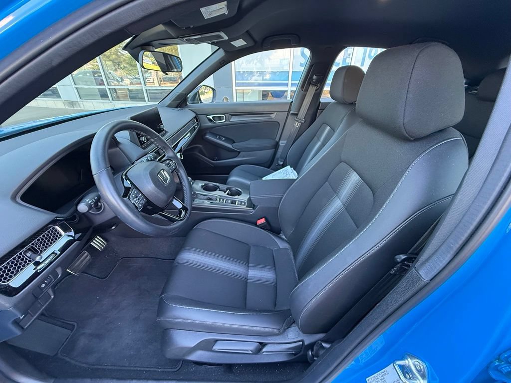 Used 2025 Honda Civic Sport image 10