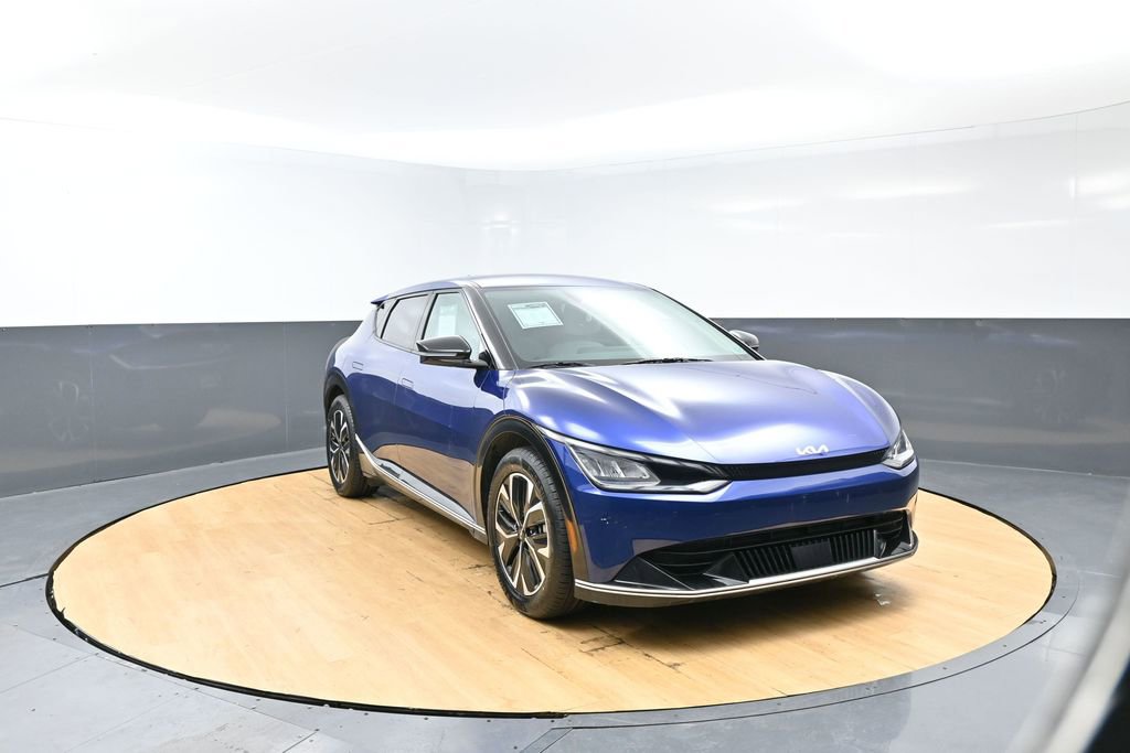 Used 2022 Kia EV6 Wind image 3