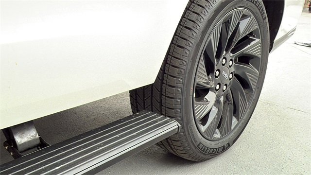 New 2025 Lincoln Navigator Reserve w/ Jet Appearance Package image 35