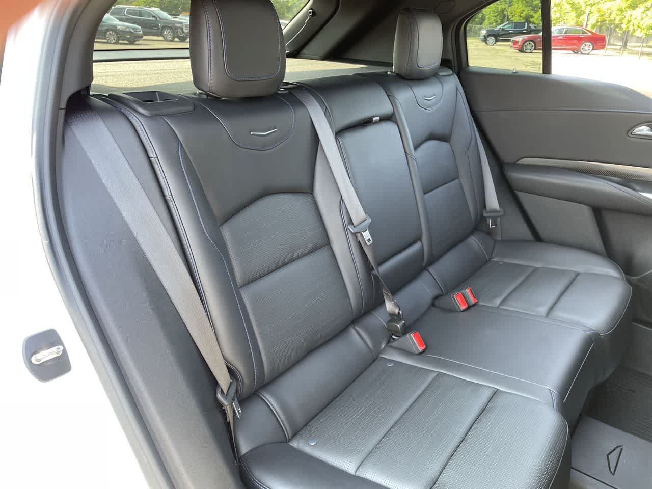 Certified 2024 Cadillac XT4 Sport FWD image 15