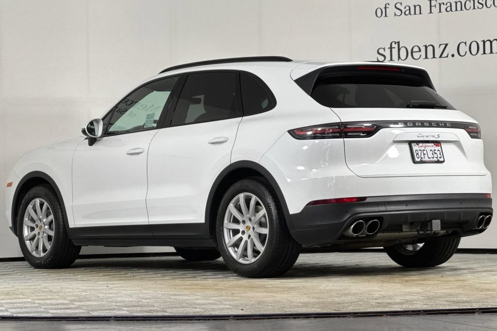 Used 2020 Porsche Cayenne S AWD/4WD image 5