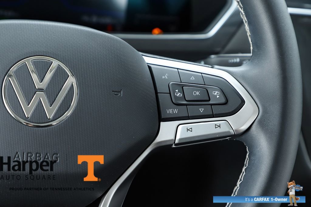 Used 2023 Volkswagen Tiguan SE image 22