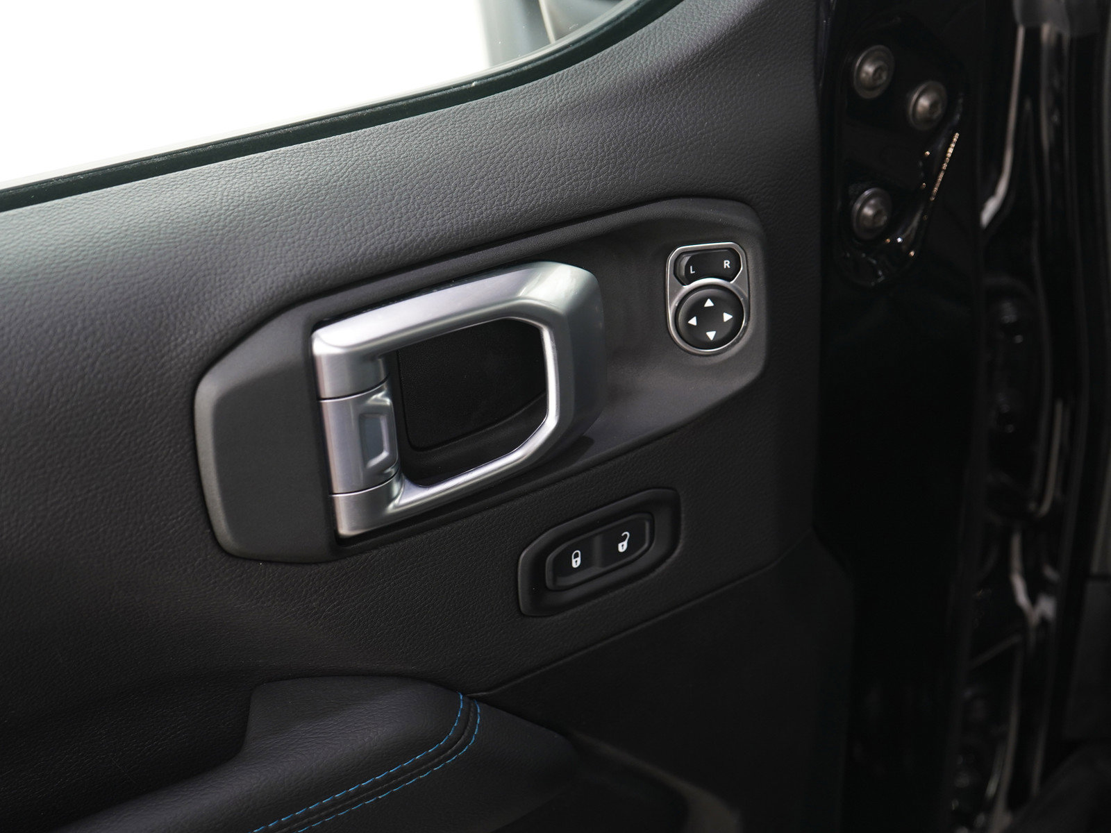 Used 2023 Jeep Wrangler Unlimited Rubicon 4xe w/ Cold Weather Group image 21