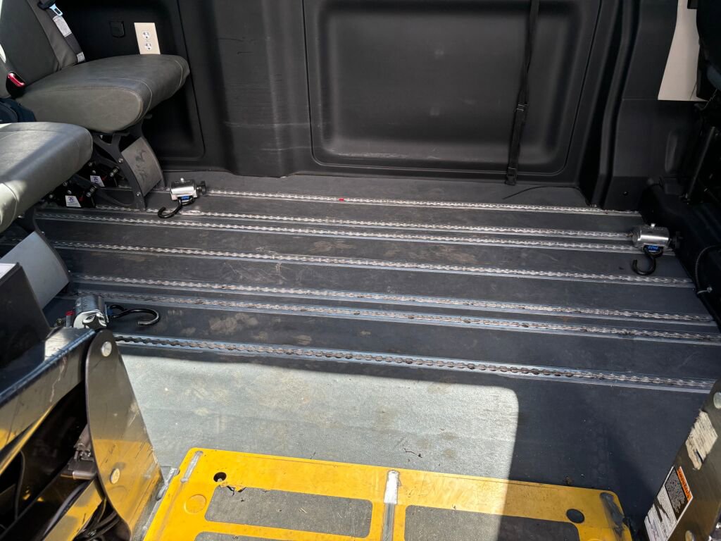 Used 2014 RAM ProMaster 2500 w/ Interior Convenience Group image 7