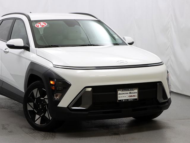 Used 2024 Hyundai Kona SEL w/ Convenience Package image 2