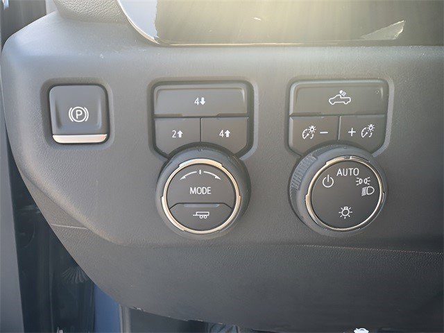 Certified 2024 Chevrolet Silverado 2500 LT image 11