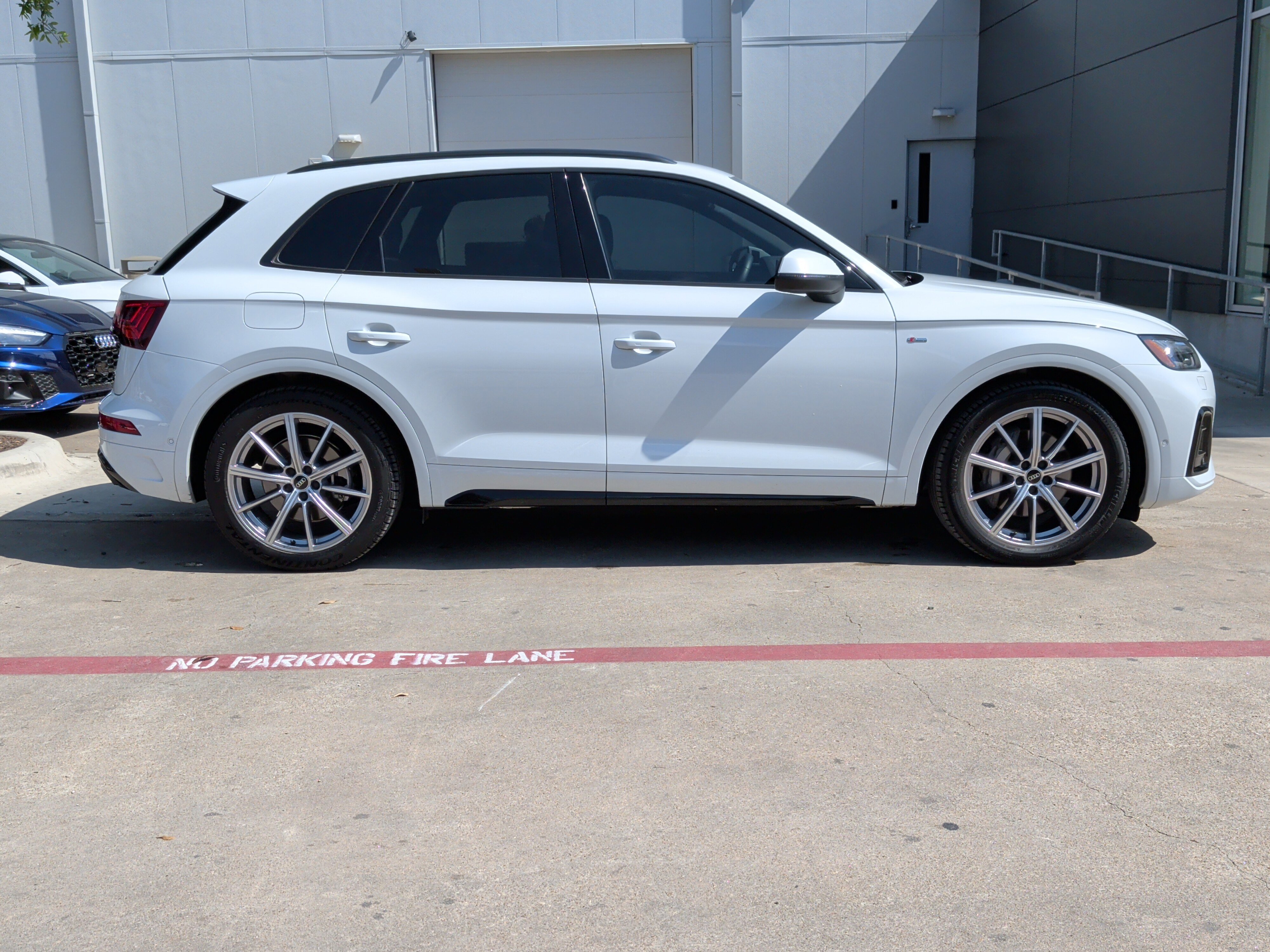 Certified 2023 Audi Q5 e Prestige w/ Prestige Package AWD/4WD image 11